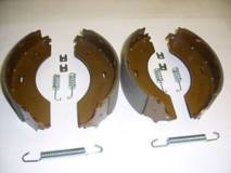 Al-Ko Style Brake Shoe Kit: 230x60mm